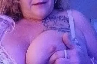 Mature 39yo Independent | Host... - Image 2