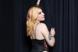 Downtown Darling - Image 5