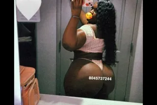 BIG BOOTY CUTIE🥰🍑🧁I GOT WHAT YOU NEED🤤 - Image 1