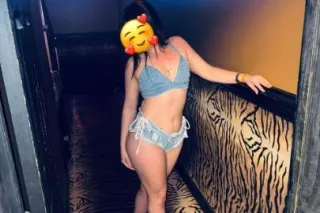 🥰VERY SEXY🥰(HABLO ESPANOL and ... - Image 1