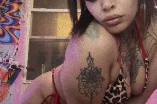 YOU LIKE WHAT YOU SEE THEN PICK UP THE PHONE & CALL ME - Image 7