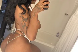 hey love 🌹😚 incall available n... - Image 3