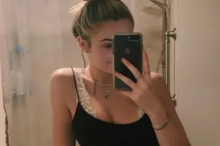 🍑💦💦💦Extra SEXY( fetish) friend... - Image 1