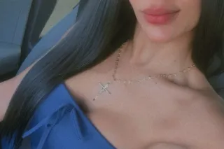 Available LAtina me gustan con... - Image 1
