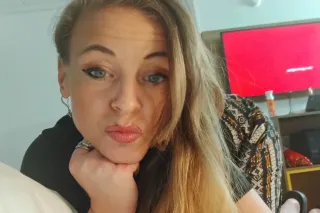 2 GIRL SPECIAL FOR A LIMITED T... - Image 1