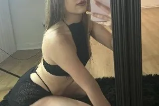 Supppperrrrrr Wet 💦 Supppperrrr Gorgeous 😍 Facetime Shows & Content ONLY - Image 2
