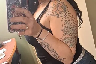 Ready to meet NEW people & try new things 🥰 Lets have some fun tonight. - Image 5