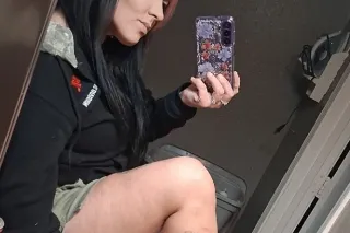 Ready to meet NEW people & try new things 🥰 Lets have some fun tonight. - Image 1