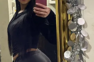 Beautiful and hot, young and t... - Image 3
