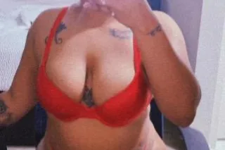 In Town come see me baby - 27 - Image 2