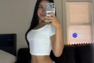sexy chica latina - Image 1