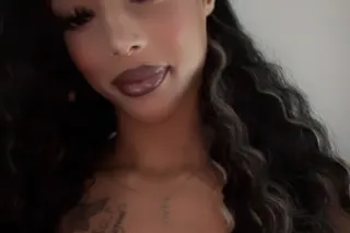 NEW TREAT IN TOWN!!💦🍭 EXOTIC PETITE REDBONE THROAT GOAT AVAILABLE FOR OUTCALLS AND FACETIME SHOWS/CONTENT SPECIALS !!🍭💦 - Image 2