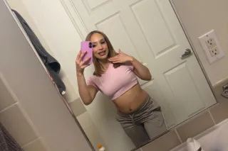 One Click From Temptation 👀💦 - Image 1