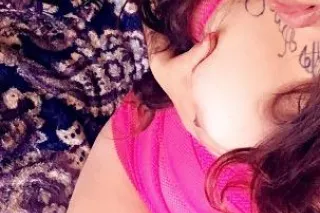 thick ,big booty latina squirt... - Image 1
