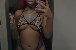 A great time will be had , come here luv 🫶🏾 chocolate treat at your demand 🫦 see bout me - Image 1