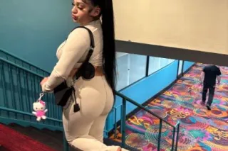 100% real facetime me now✅ ava... - Image 1