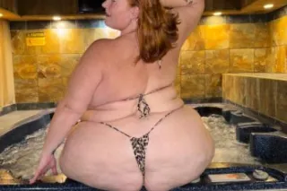 BBW PORN STAR JULIE GINGER 72" 🍑 - Image 9