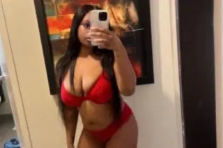 New Intown Upscale Sabrina 💕 -... - Image 1