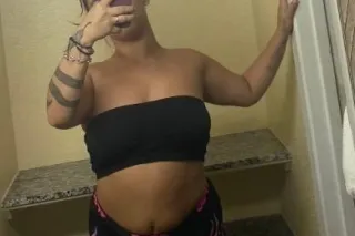 SHESSSS BACCKKKK ACTIVE AND ATTRACTIVE COME HAVE THE TIME OF YOUR LIFE💕😻HERE FOR A FEW DAYS😍 - Image 6