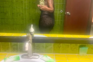 LOOKING FOR GUYS TO GET THIS PUSSY WET💦 - Image 5