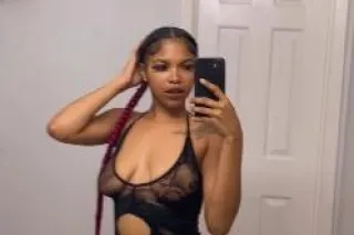 Available For Outcalls 💦 - 22 - Image 4