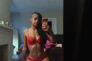COLOMBIAN DOING INCALL READY T... - Image 1
