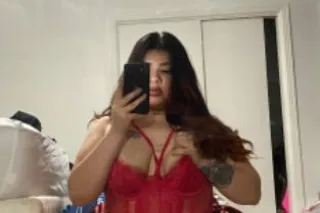 Sexy Latina Ready & Wet for yo... - Image 3