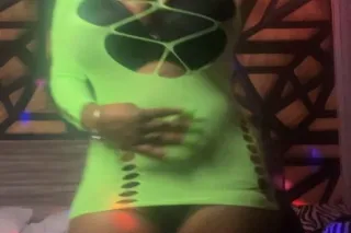 Busty Black Beauty😻 OUTCALLS -... - Image 2
