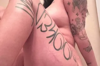 2 for 1 freaky latinas - Image 3