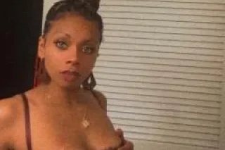 Your Green Eye Angel is Back 🤩... - Image 4