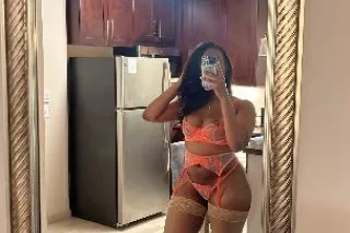 Petite Ebony Bombshell 🎀 Slipp... - Image 4