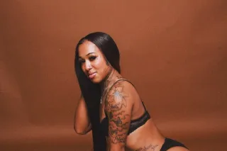 Sexy Redd 😍 - 24 - Image 2