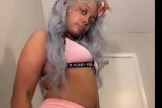 1 of a kind💋 - Image 1