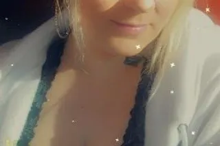 Natalie Hot Sexy Blue Eyed Blo... - Image 3