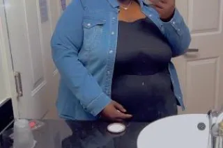 Take me to PoundTown daddy🤩 - Image 4
