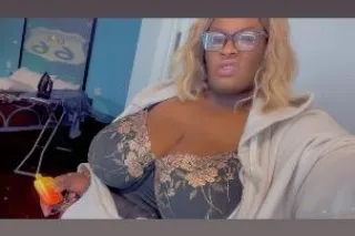 Take me to PoundTown daddy🤩 - Image 5