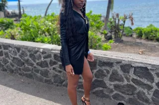 5'1 chocolate trinidad FREAK 😍... - Image 3