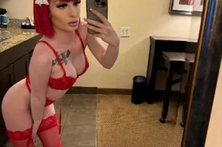 Upscale Incall Petite Redhead - Image 9