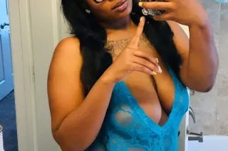 INCALL QV, HHR, AND FT SHOWS AVAILABLE NOW ‼🥰 JUICY SEXY PUSSY, WITH SLOPPY HEAD💦 IT DONT GET NO FREAKIER THAN ME ❤‍🔥 - Image 4