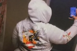 ✨ ✨ JADE YOUR CURVY GREEN EYED... - Image 4