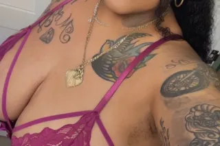 I'M BETTER ⬇⬇ THEN ⬆⬆ her↙↙ an... - Image 1