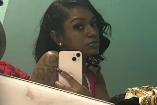 pretty petite India - Image 1