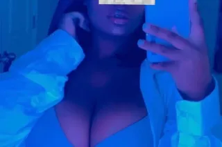 Juicy Curvy BBW 🍑🍯Brownskin Voluptuous beauty ✨| WAP 💦😍| $80 Qv carmeets |No Outcalls| Read Below - Image 5