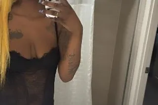 💙💙 GENTLEMANS favorite 💦 CREAMYY Chocolate Doll 🦋 - Image 3