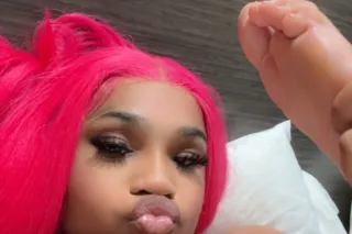 ASK ABOUT MY 2 GIRL SPECIAL 🍭👯... - Image 3