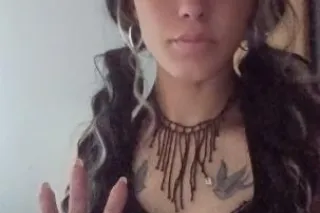 sexy new wet wet in town 😚😚 - Image 1