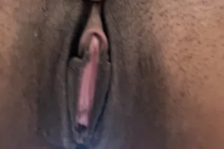 Can You Handle This 😘 💋💋💦💦💦 - Image 2