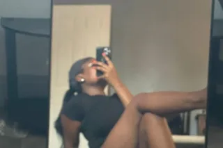 INCALLS ONLY and im ready! Cum catch a vybe😝 & nail me to the bed daddy💦🍫 - Image 5