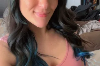 AVAILABLE NOW!!! Naturally Beautiful. Tight pussy🍑 Open Minded and discreet - Image 1