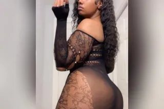 New tall Stallion 🌴🥰 Available... - Image 2